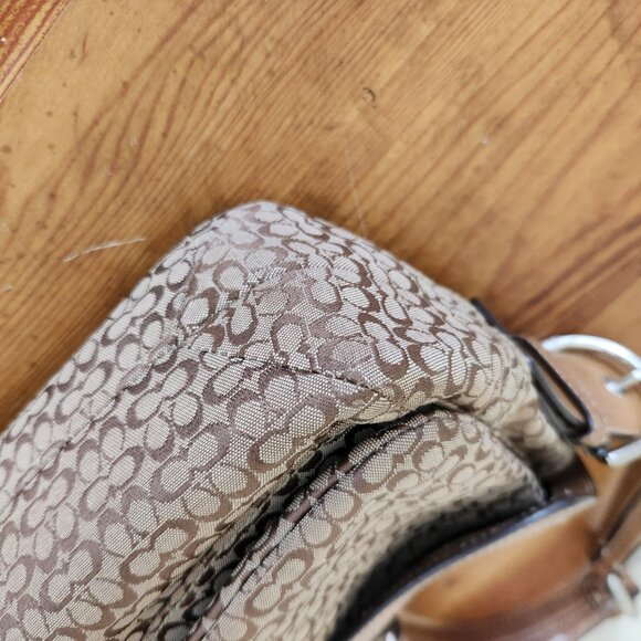 Vintage Coach Soho Signature C's Brown Shoulder Bag - Picture 10 of 15
